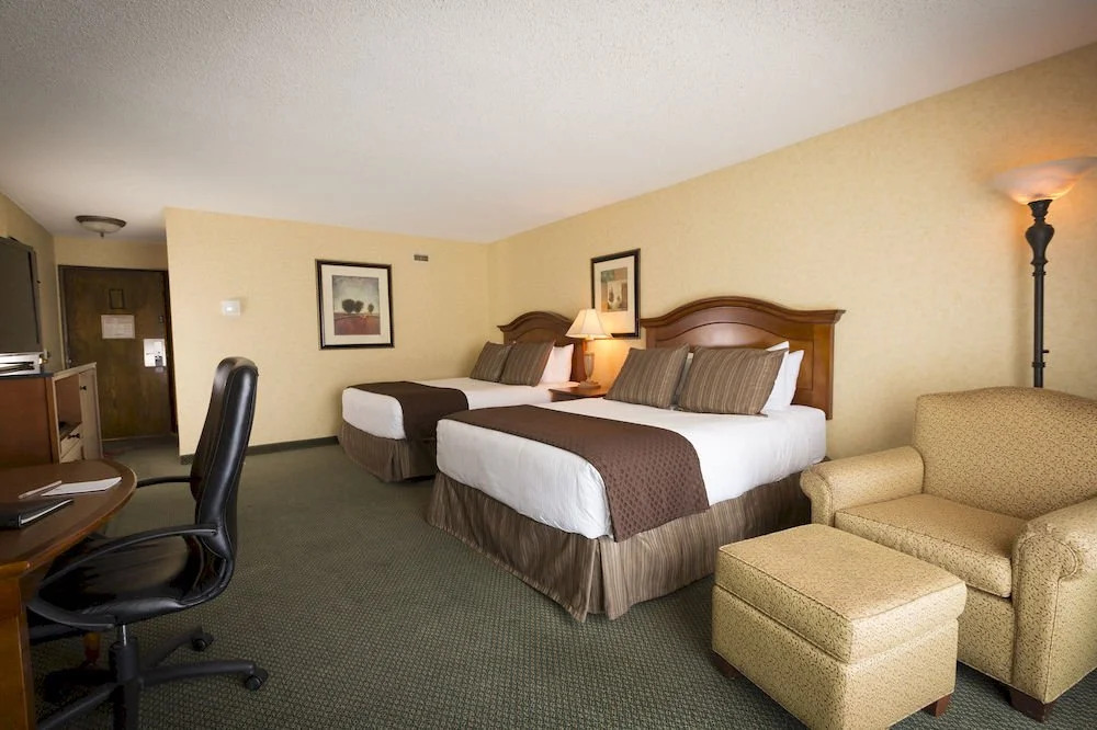 Red Lion Hotel Vancouver at the Quay