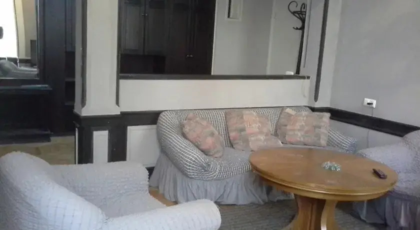 Apartment Lermontov street