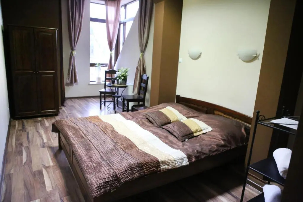 Royal Hostel