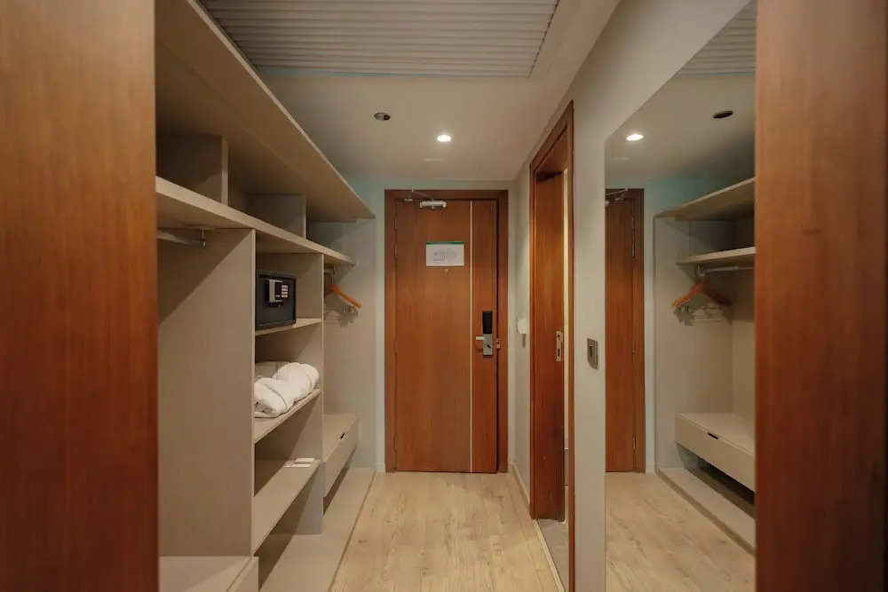 Phoenix Hotel and Wellness