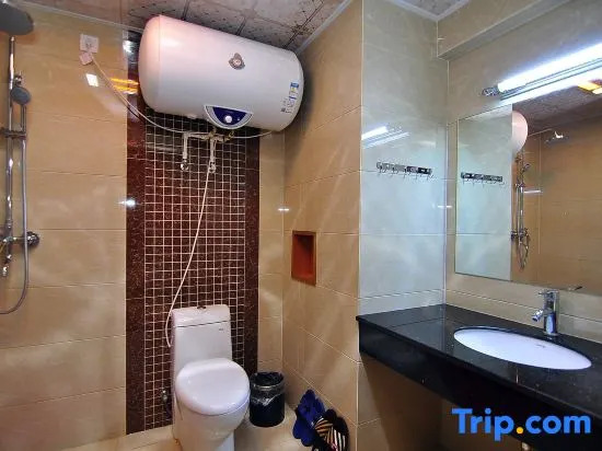 Yuelai Apartment Hostel