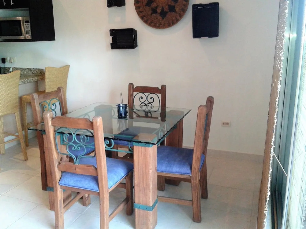Puerto Aventuras Retreat by SunandSea