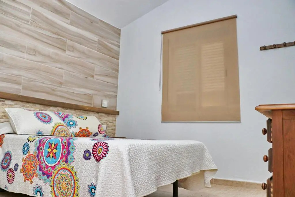 Bungalow la Roa III con piscina comunitaria y privada