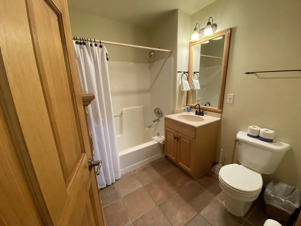 Hidden River Lodge 5977 by SummitCove Vacation Lodging