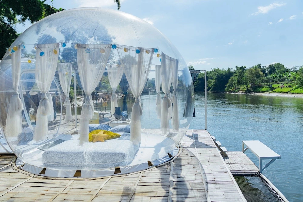 The Three Bubble Houses