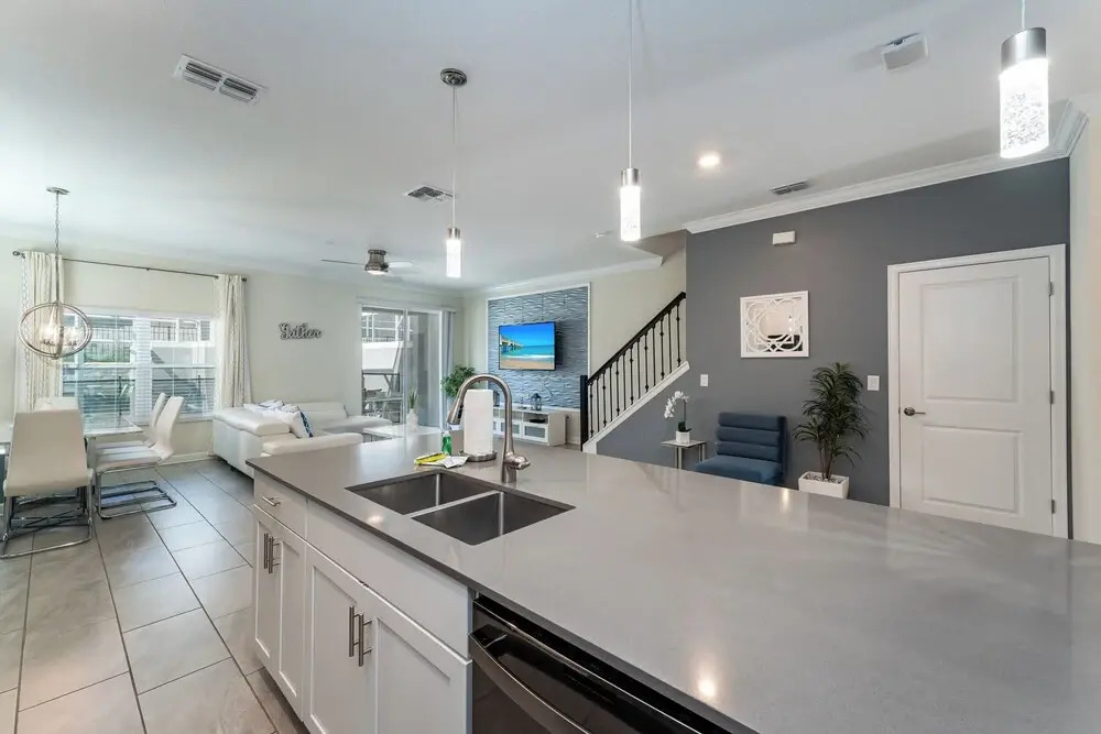 Enchanted 5BR Townhome Disney Fun Awaits