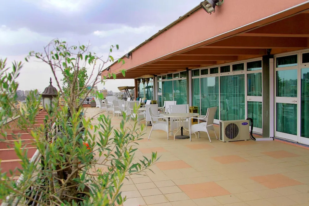 Yoly Addis Hotel
