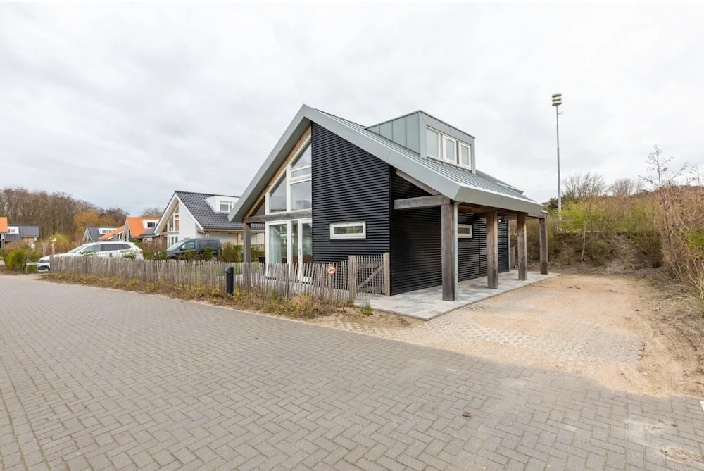 Zeeland Luxury Villa near Beach