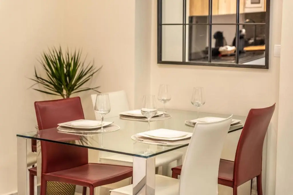 Soho Apartment Principal Avenue