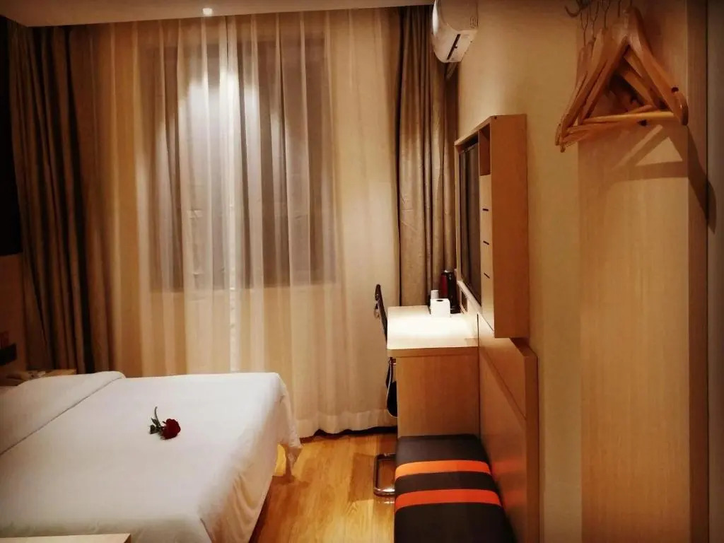 7 Days Premium Chongqing Qijiang Government