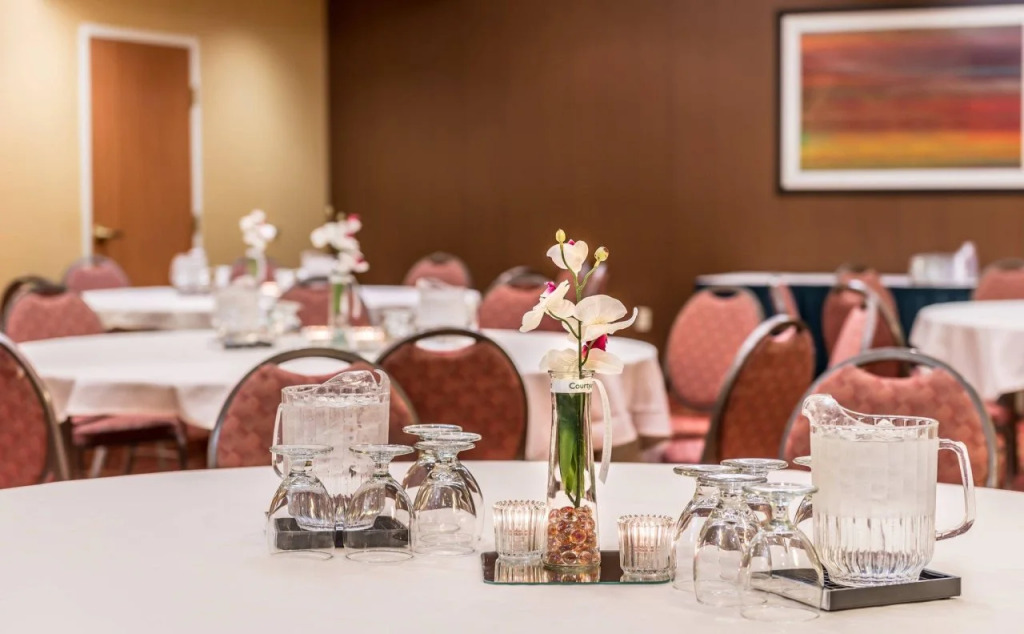 Courtyard by Marriott Sacramento Midtown