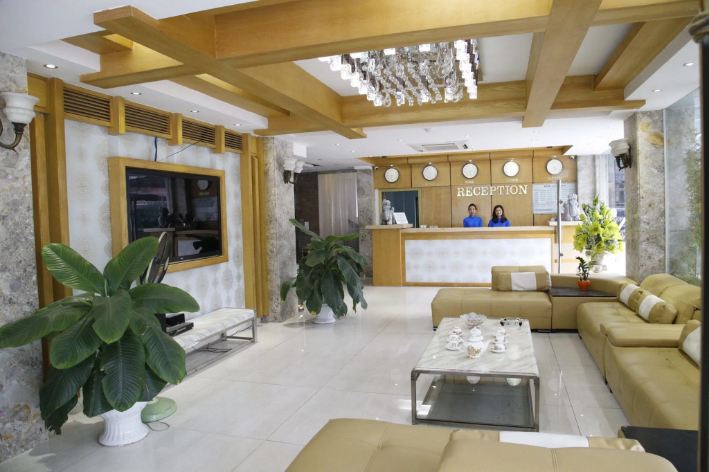 Nam Phong Hotel