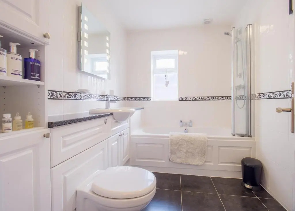TLC Exmouth Bed and Breakfast