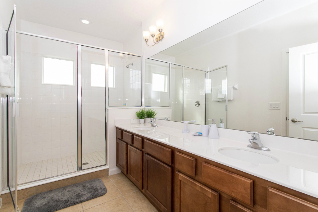 Splendid 5Bd w/ Pool Close to Disney 310 @ Bella Vida Resort
