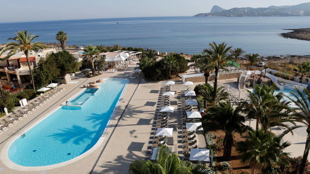 Marvell Club Hotel & Apartments