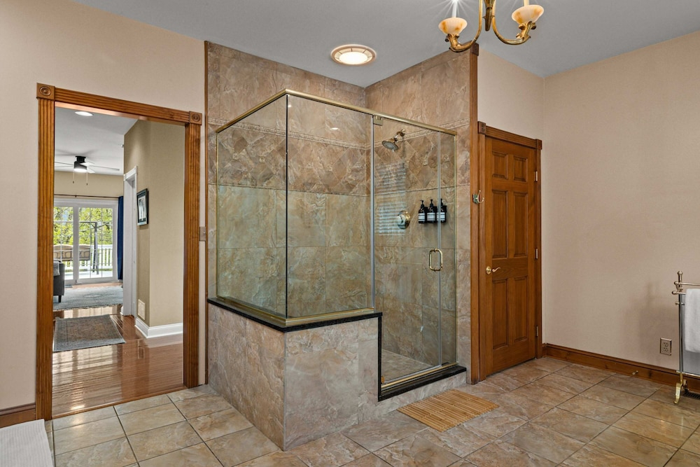 Luxe Sleeps20 Bar Lounge Karaoke Hottub Gameroom