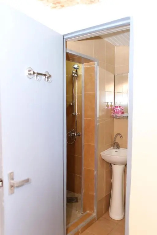 Guest House Kakabadzeebi 9