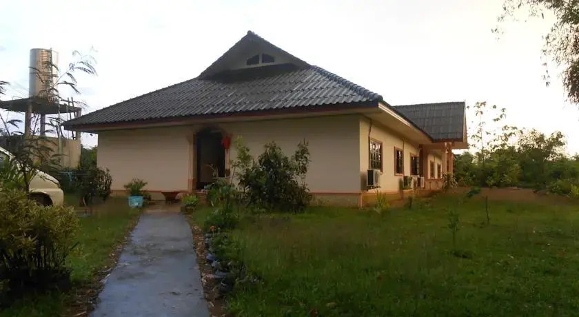Lao Haos Resort