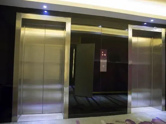 Zunyi Hotel (Zunyi Conference Site)