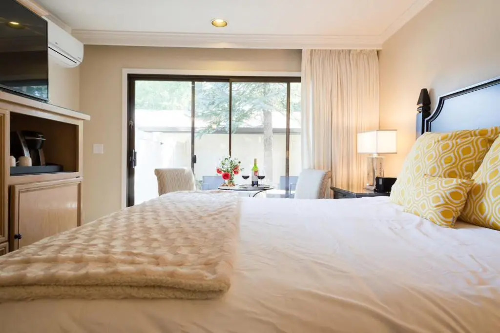 Gorgeous Stay: 40% OFF, Self Check-in, Netflix