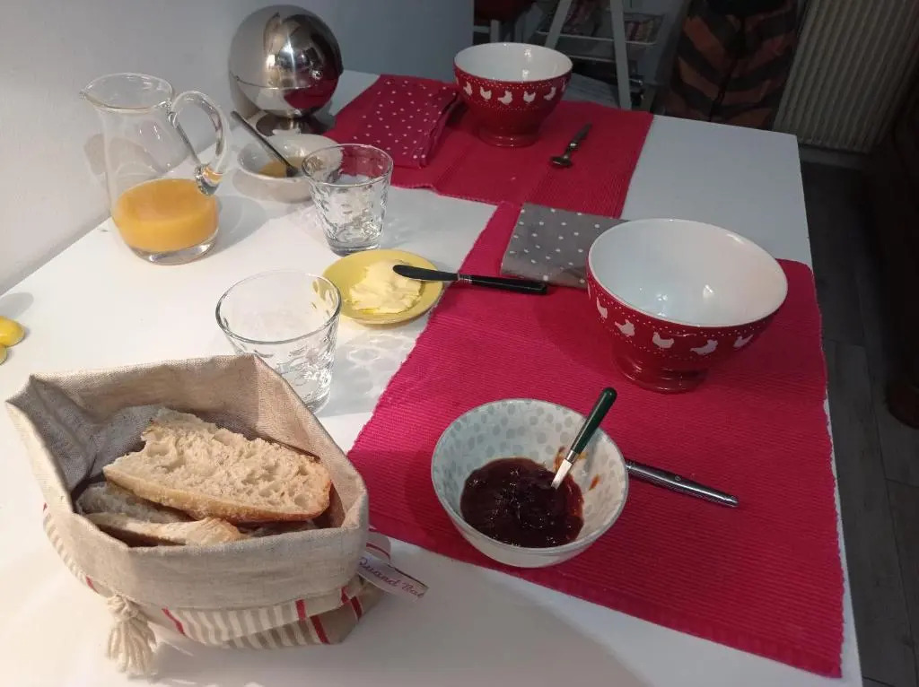 Homestay B&B LA BRUYERE chez l'habitant