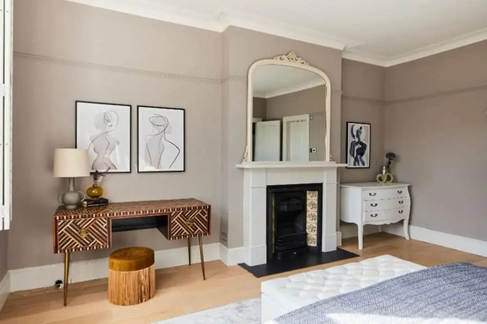 The Ealing Space - Classy 5BDR House with Garden and Parking