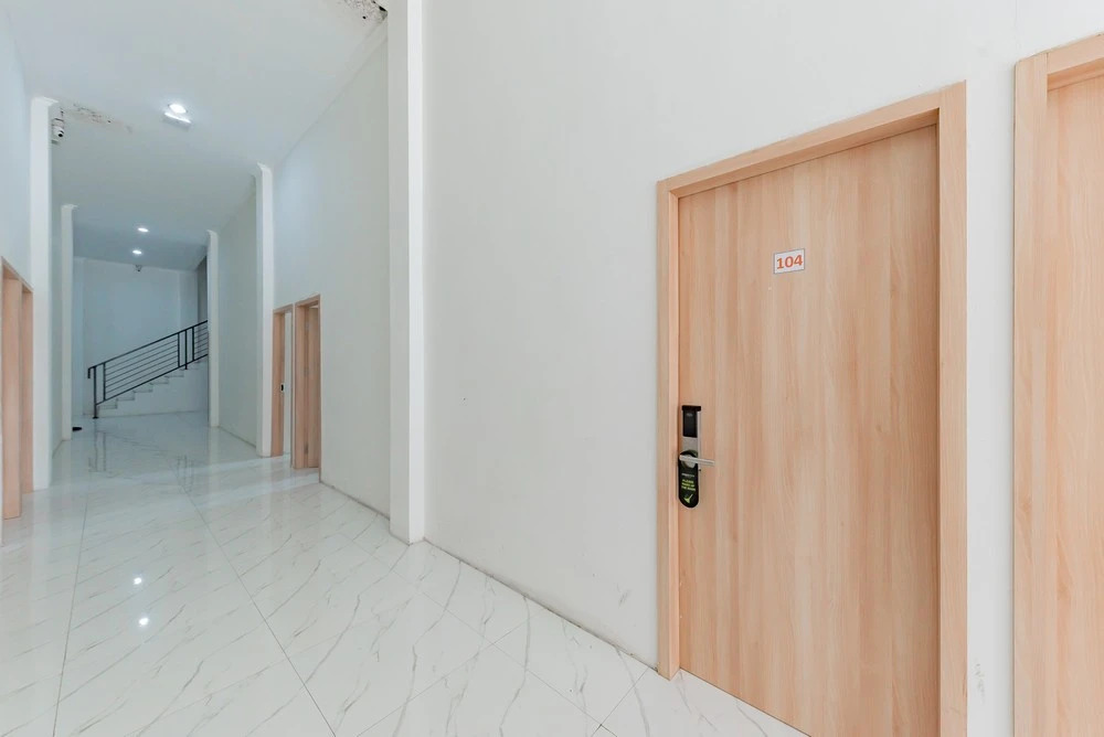Urbanview Hotel La De Grizz Syariah Sampit by RedDoorz