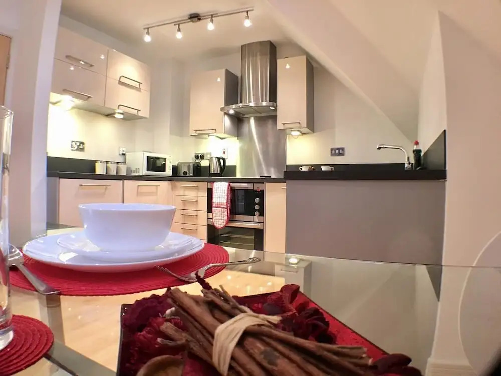 Luxurious Wessex Apartment