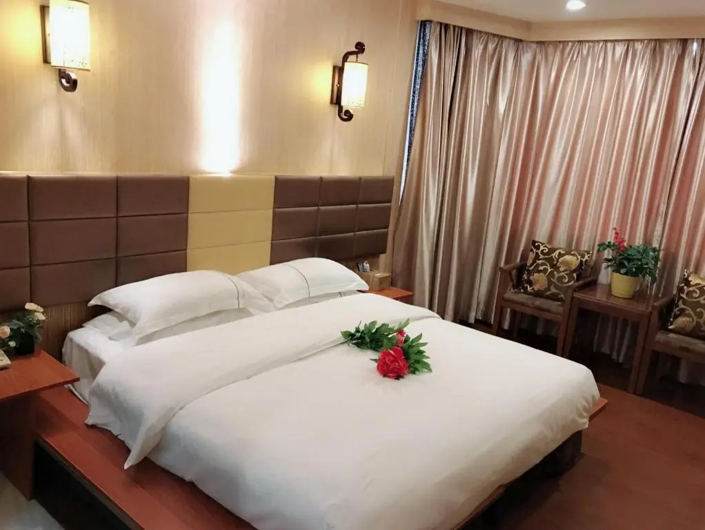 Shenzhen Haoyuejia Hotel