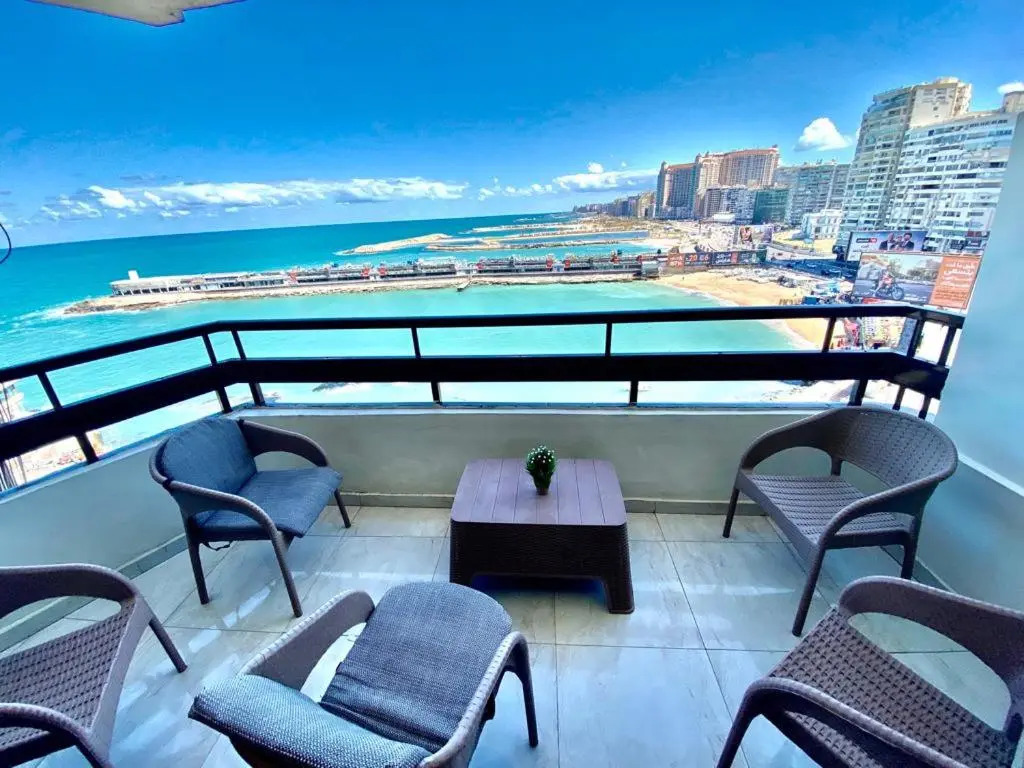Gleem Sea View 2