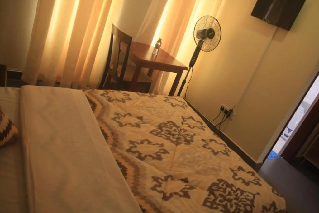 Kenendia Hotel