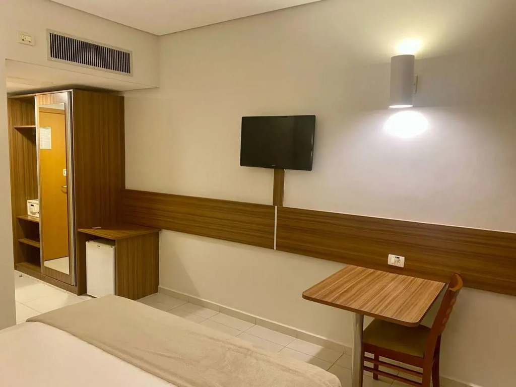 UniHotel Salto