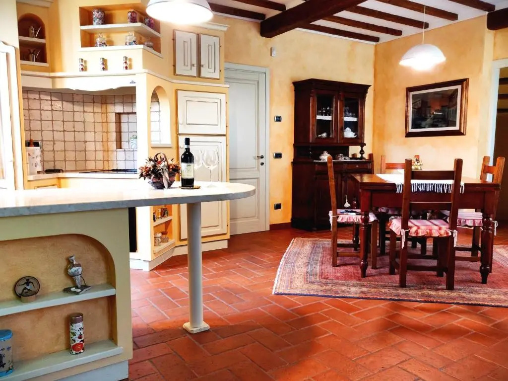 Tuscan Villa exclusive use of private pool A/C Wifi Villa Briciola