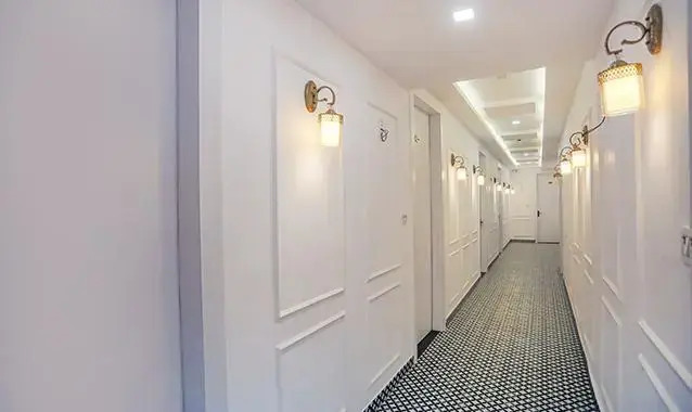 Fabhotel Cosmos