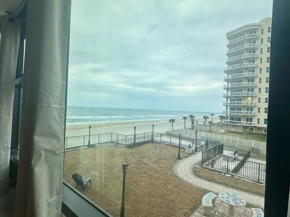 Oceanside Duo 2 Updated Rooms w Water Views