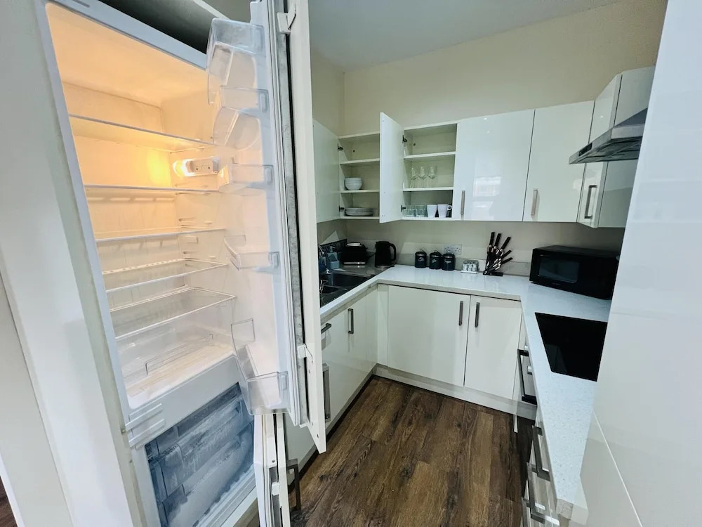 1-bed Apartment in Ealing - 2mins From Station