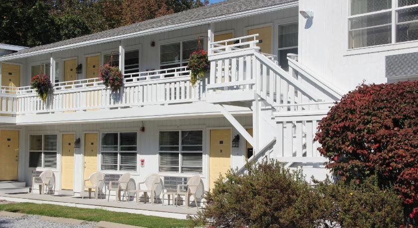 Harkness Brook Inn