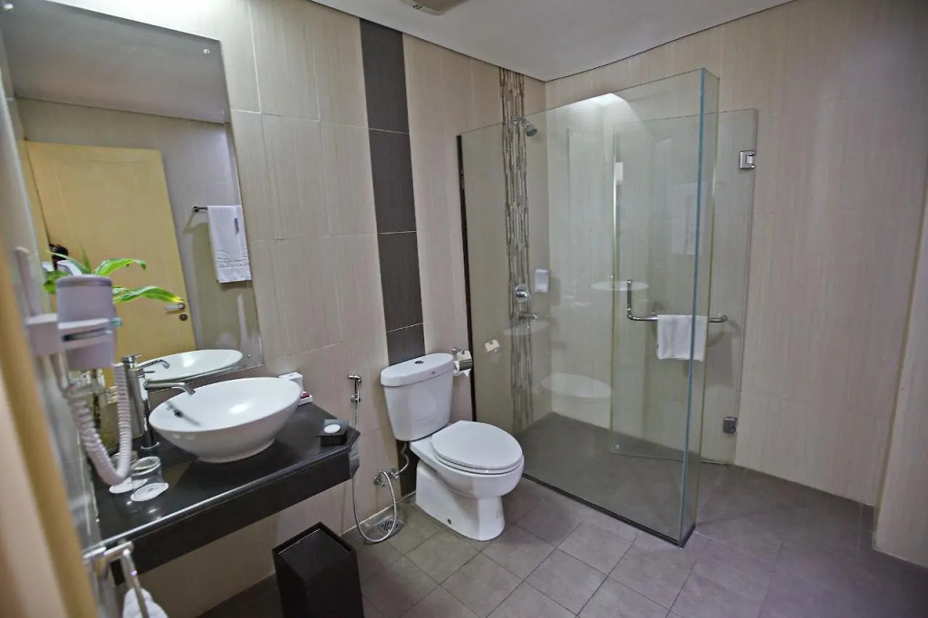 Padjadjaran Suites Resort and Convention Hotel