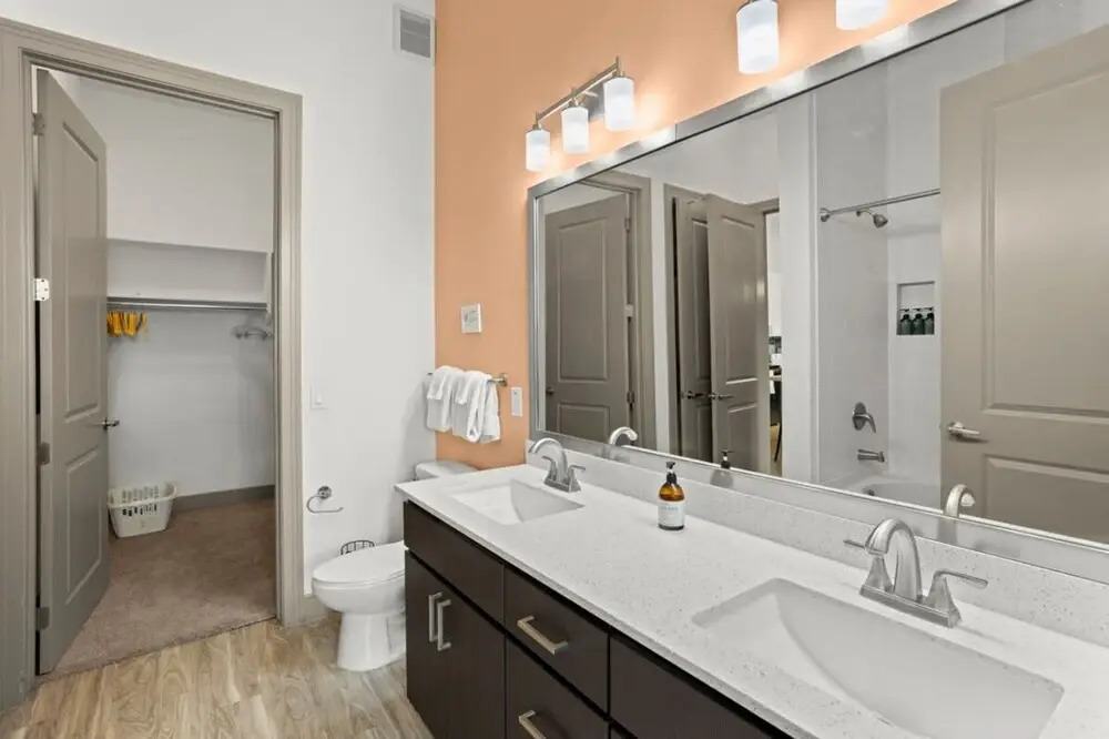 Modern Town Lake Penthouse by Cozysuites