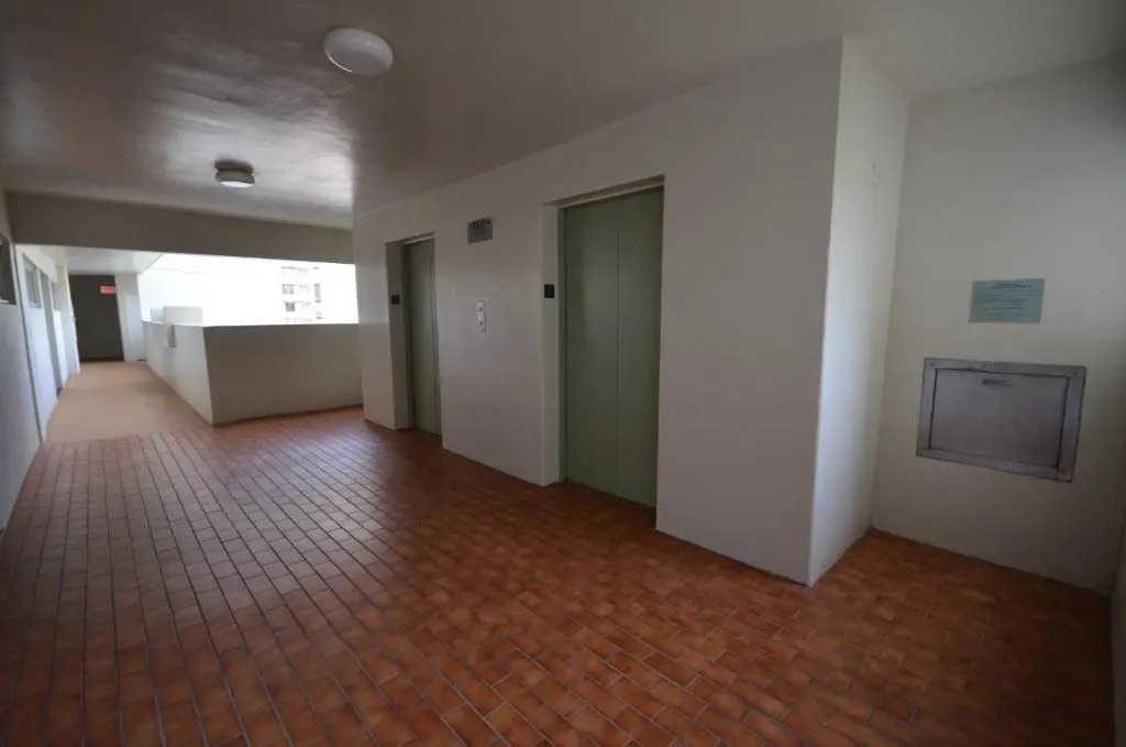 Waikiki Park Heights 1208 Sun & Beach Fun only 3 minutes away