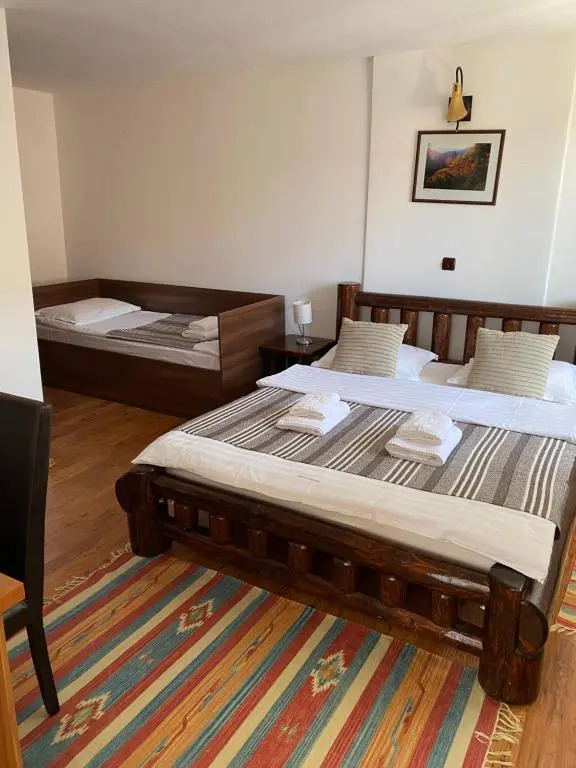 Guest House Piatra Craiului