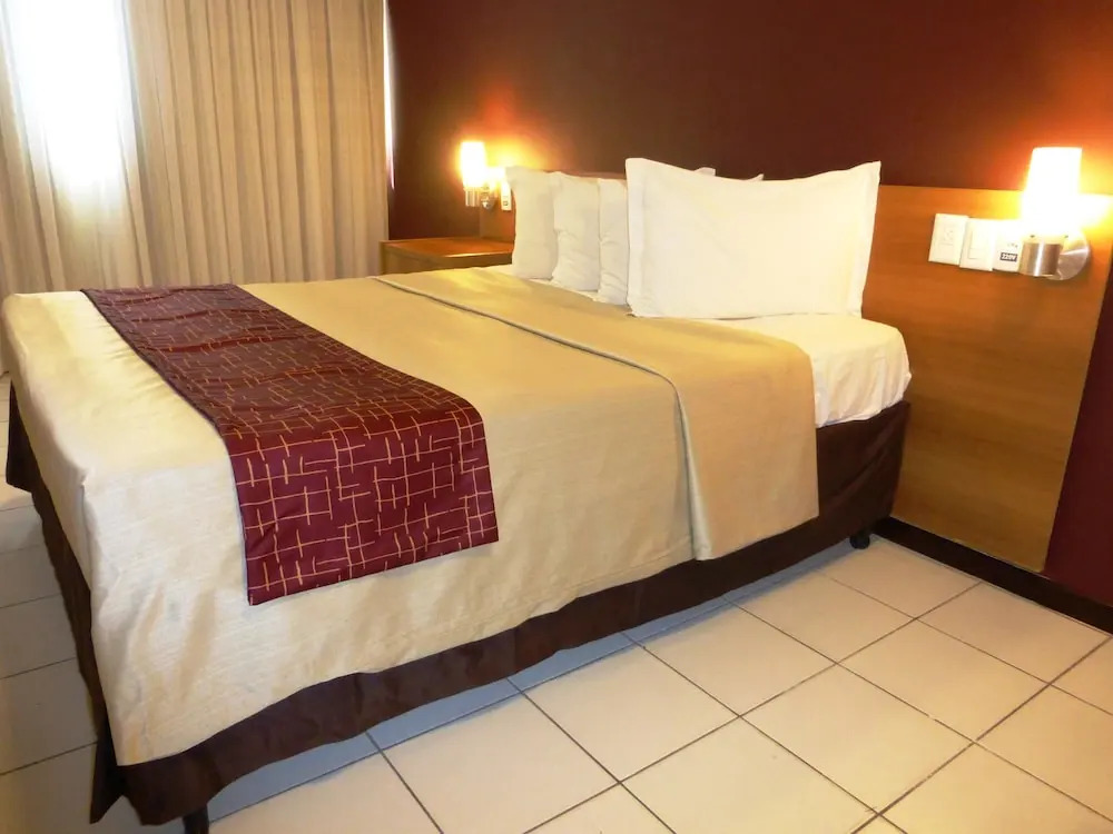 Red Roof Inn Natal