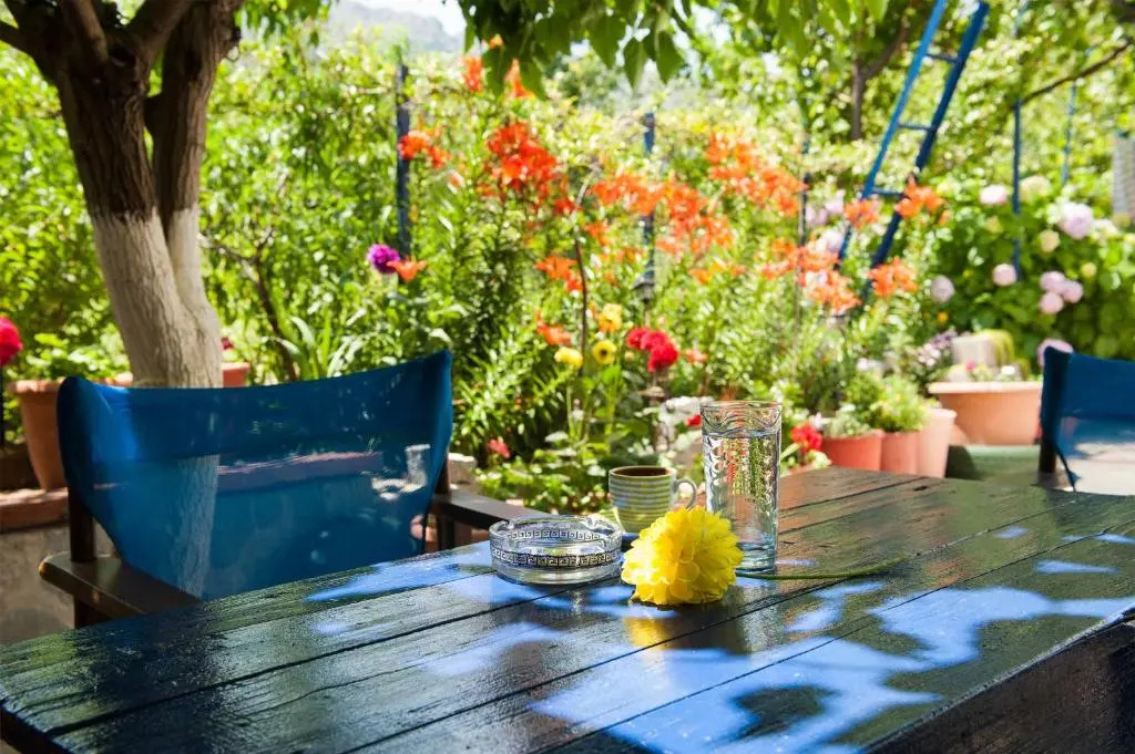 Mirsini Apartments