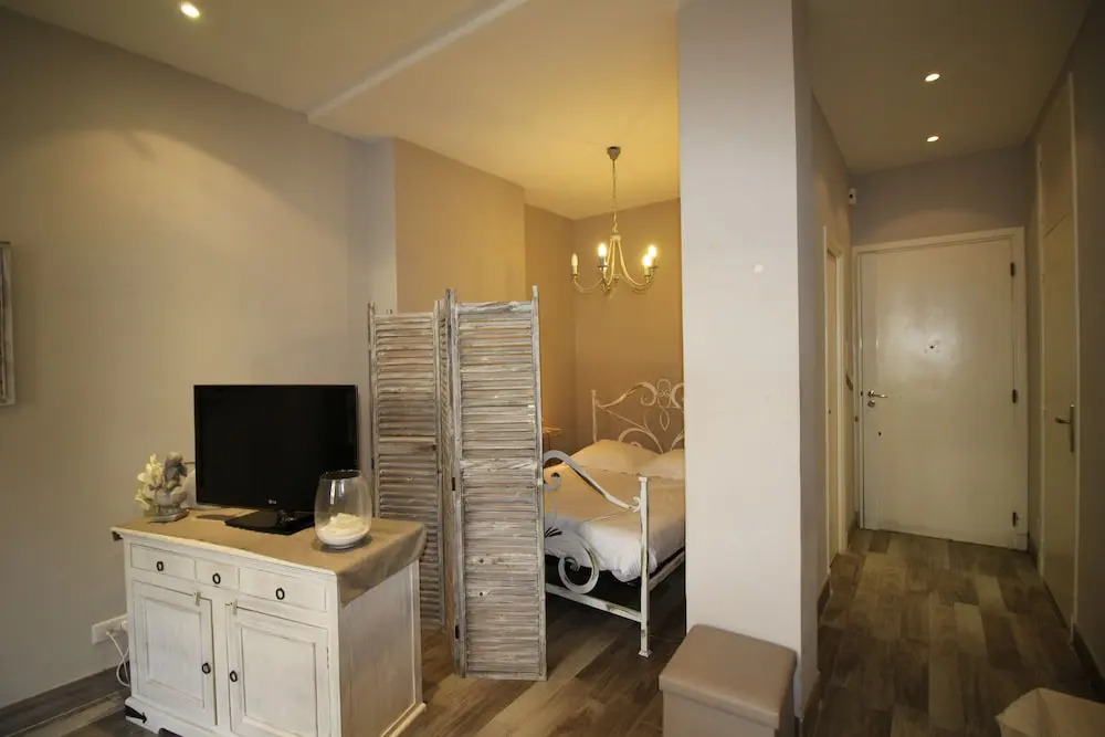 Nice Booking-Le Roy Prom. des Anglais