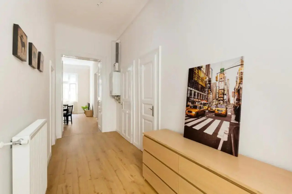 Westend Center Apartment-Prime Location