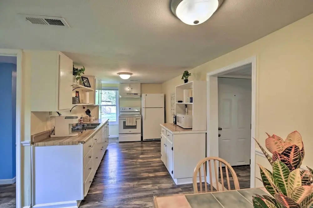 Cozy Damascus Home < 1 Mi to Appalachian Trl