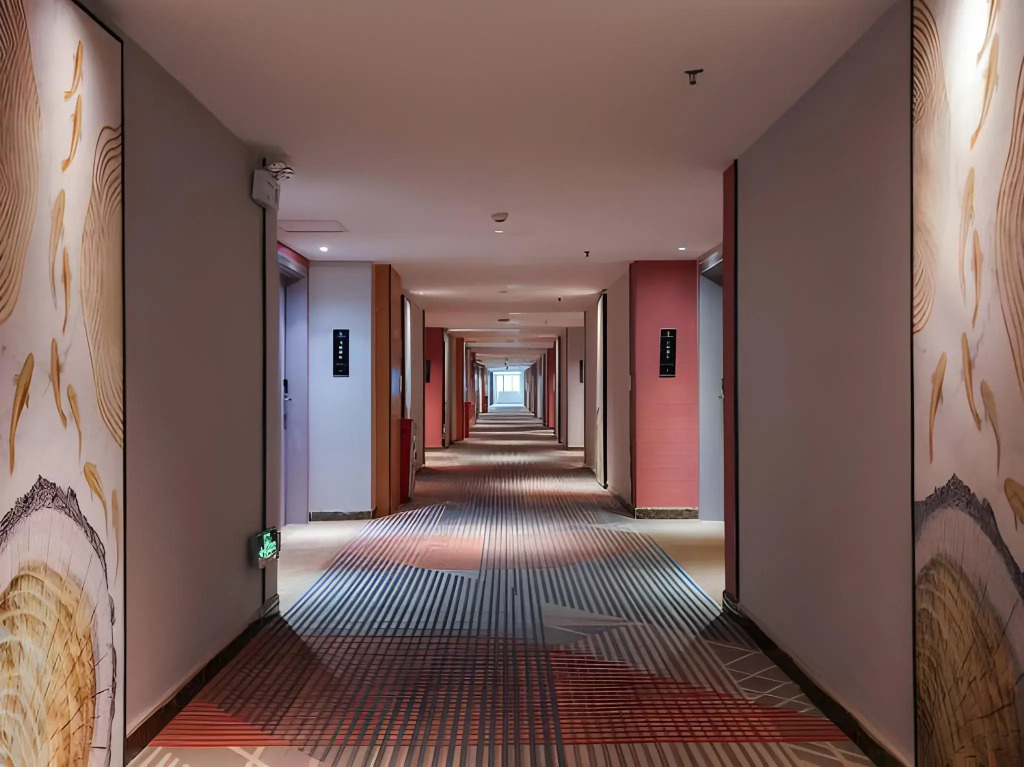 Borrman Hotel Canton Tower Sun Yat Sen University Metro Station Pazhou Exhibition Center