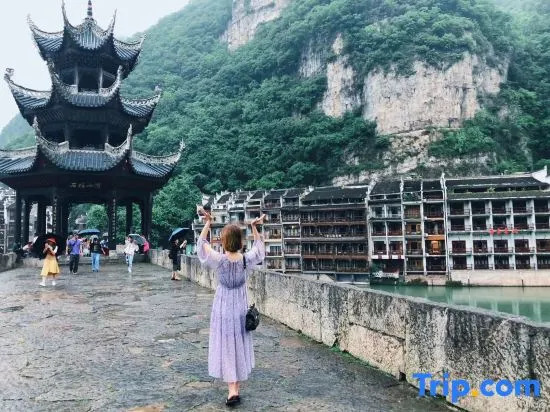 Zhenyuan Beautiful Riverside Residence (Zhusheng Bridge)