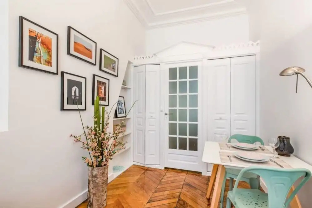Nice Studio for 2 Near Louvre and Opera Brand New!