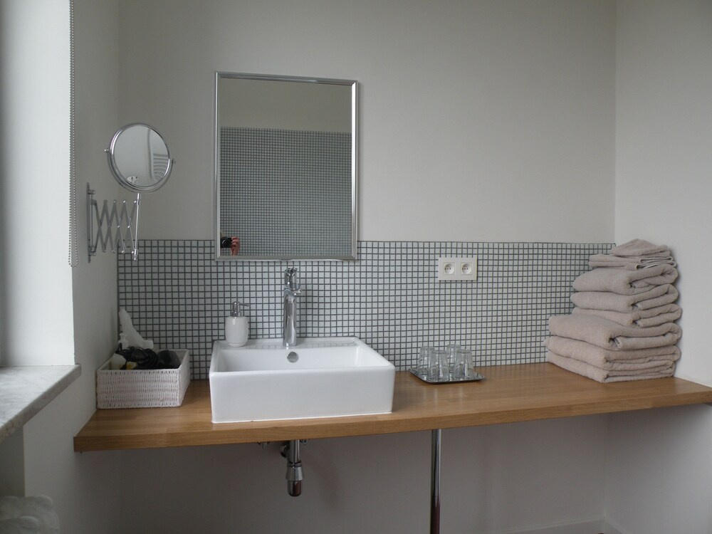 Living in Brûsel, Urban B&B